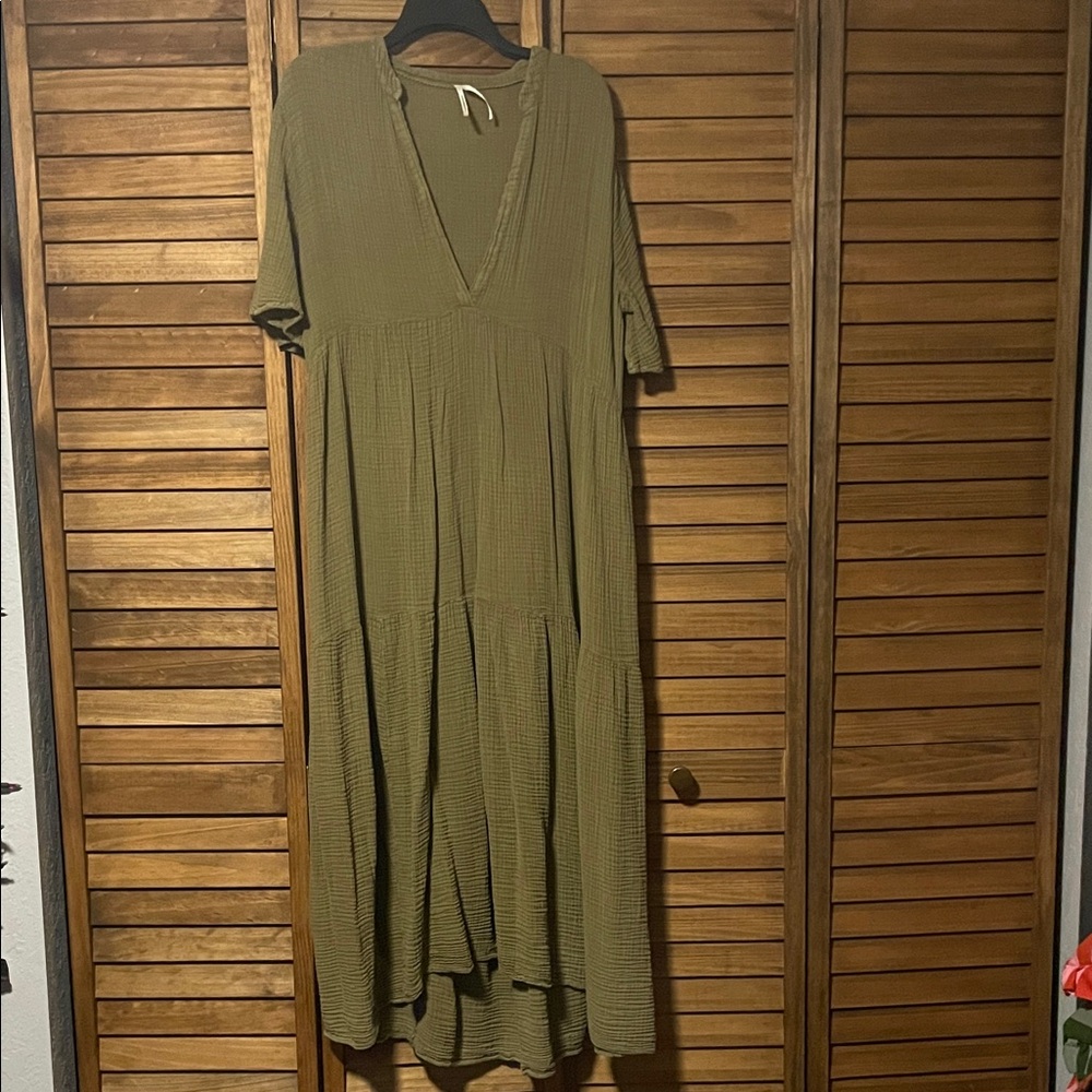Anthropologie Kallie maxi Dress